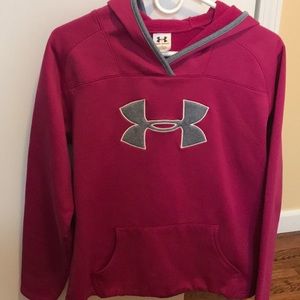 Pink Under Armour sweatshirt